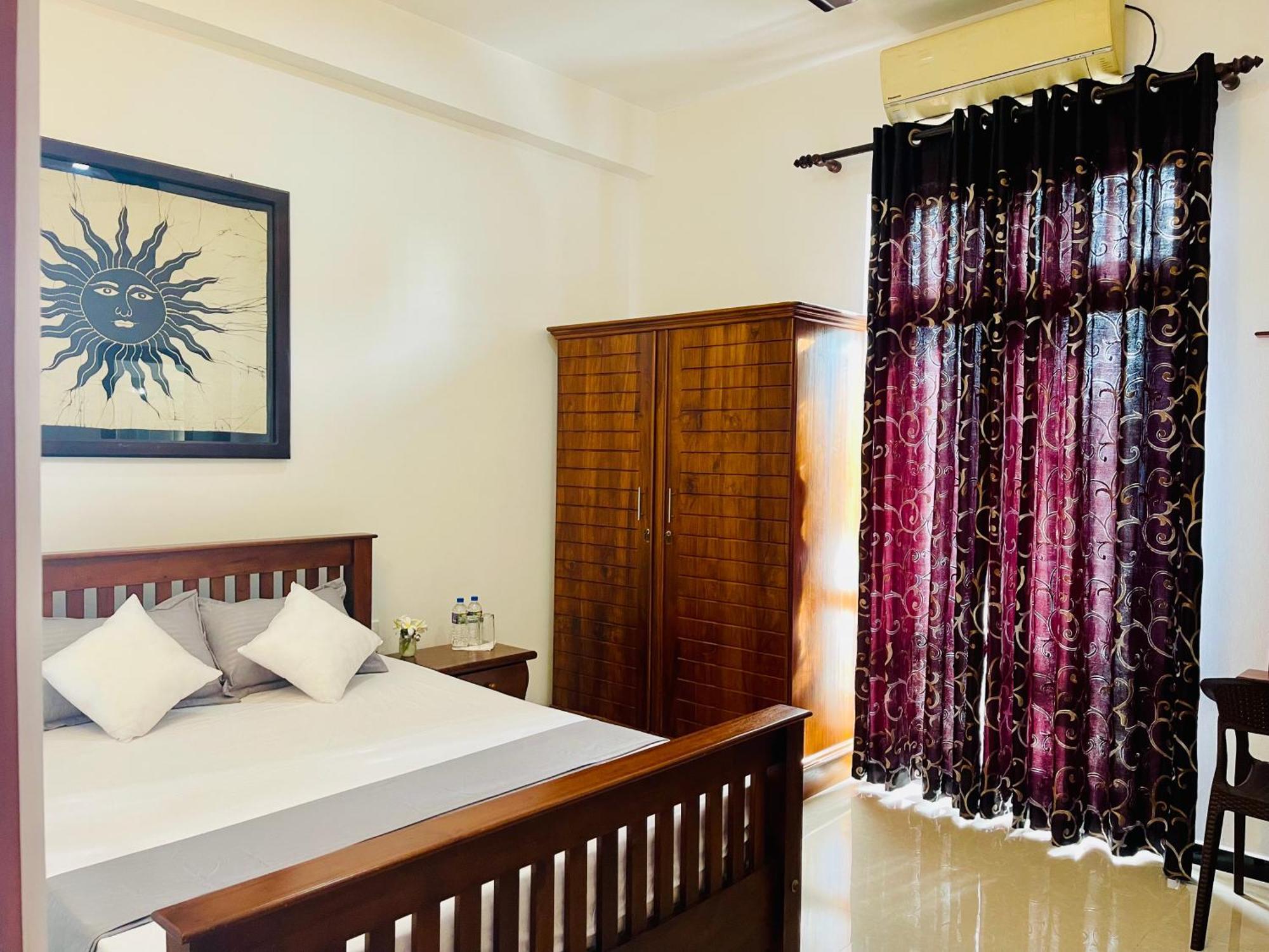 Sand & Surf Guest House Negombo Exterior foto